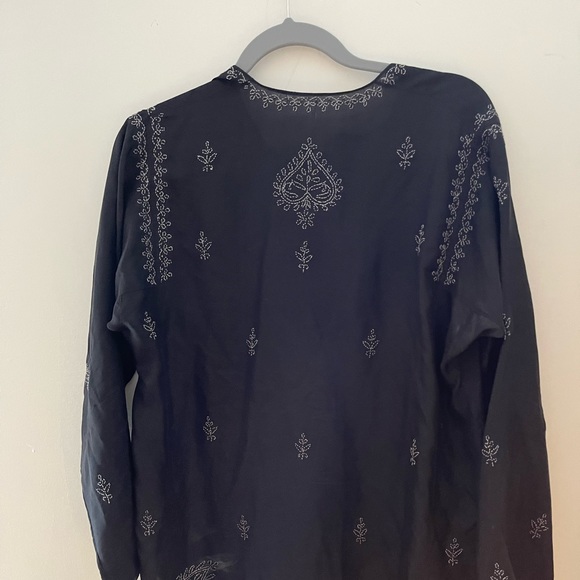 Summer silk blouse - Picture 2 of 2